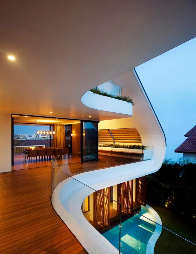 Media Article-SwiftnLift-Aamer Architects-house-balcony