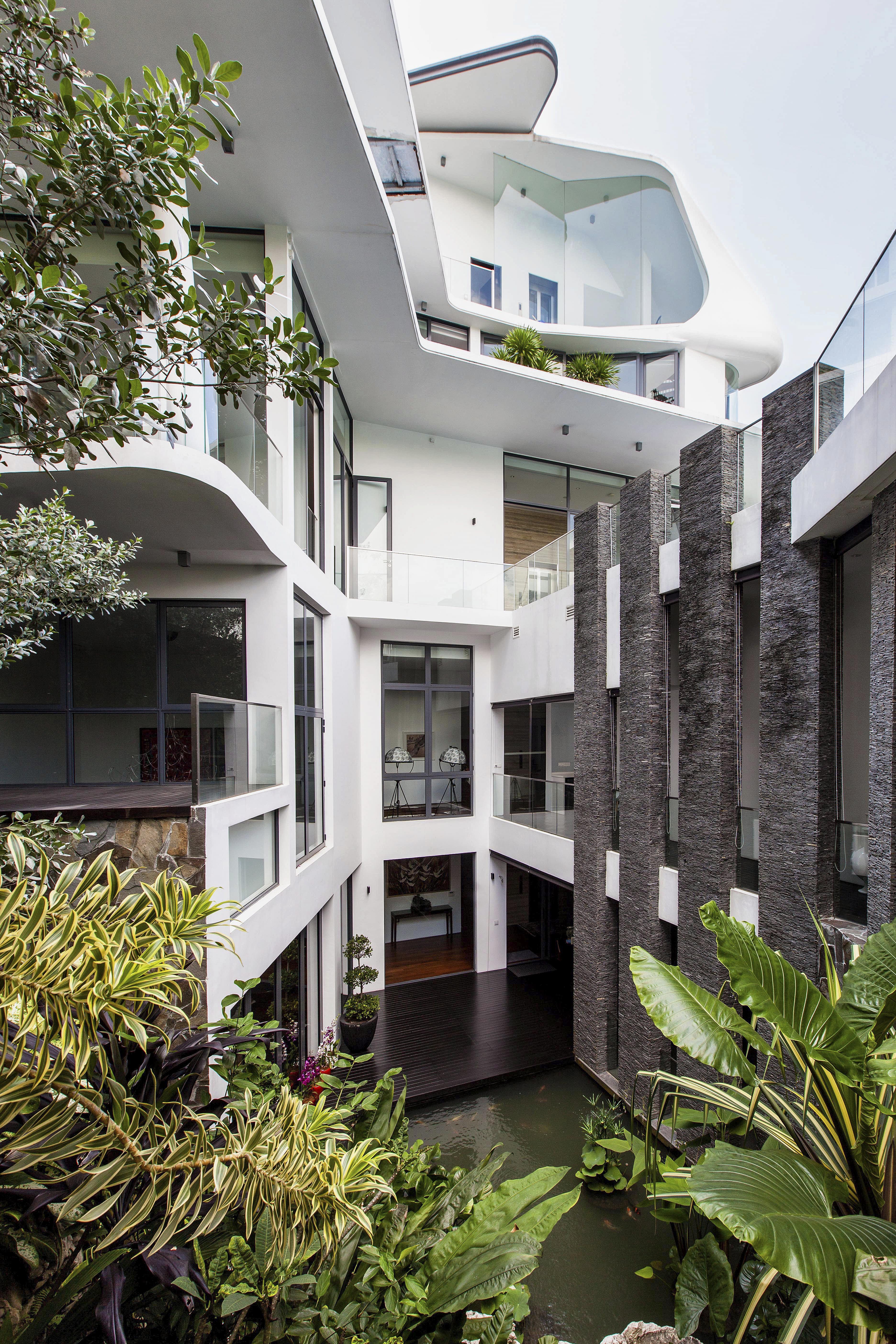 aamer-architects-swettenham-road-fluidity-on-the-hill-GCB-4